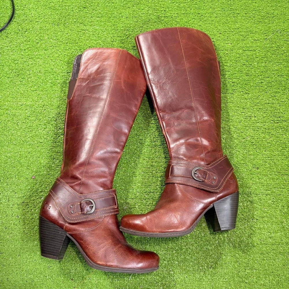 Born Leather Knee High Boots Buckle Heels Side Zip Womens Size 7.5